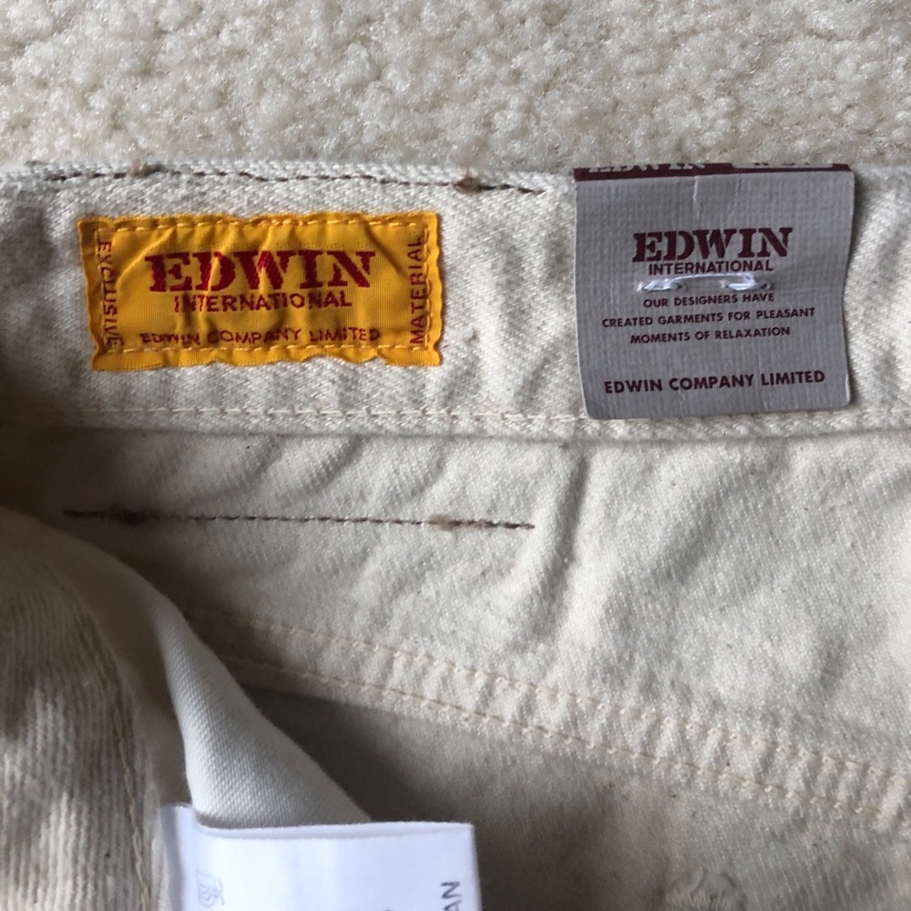 Edwin London Slum White Jeans - Picture 3 of 9